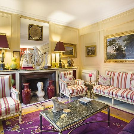Saint Honore Paris Bagian luar foto